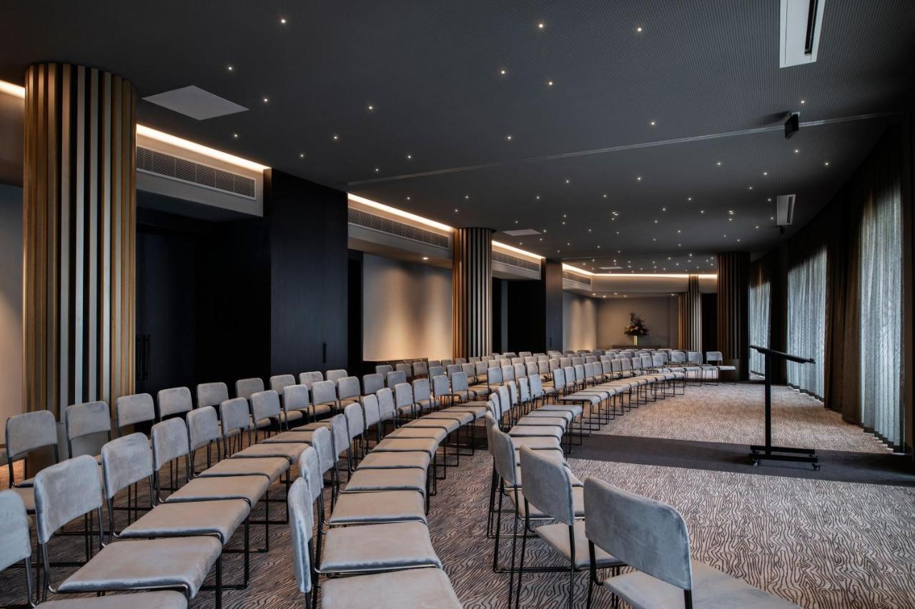 Melbourne Marriott Hotel Docklands Eksteriør bilde Meeting room